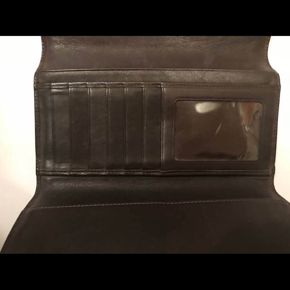 Coach Wallet - Picture 4 of 5